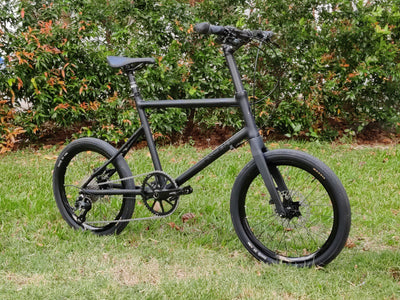 Bolt Flatbar Wide Tire